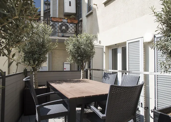 Apartment Brera In Center Milan