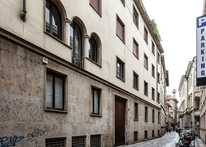 Apartment Brera In Center Milan
